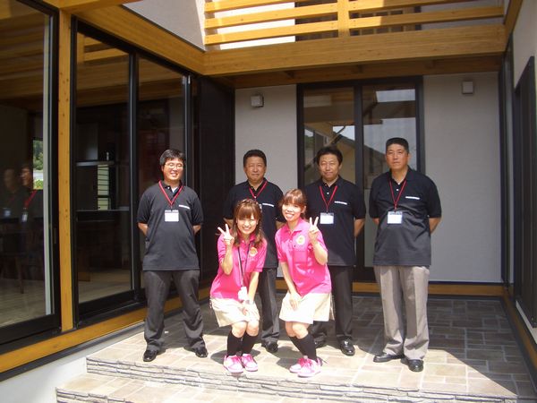 ラジオ生放送デビューしました