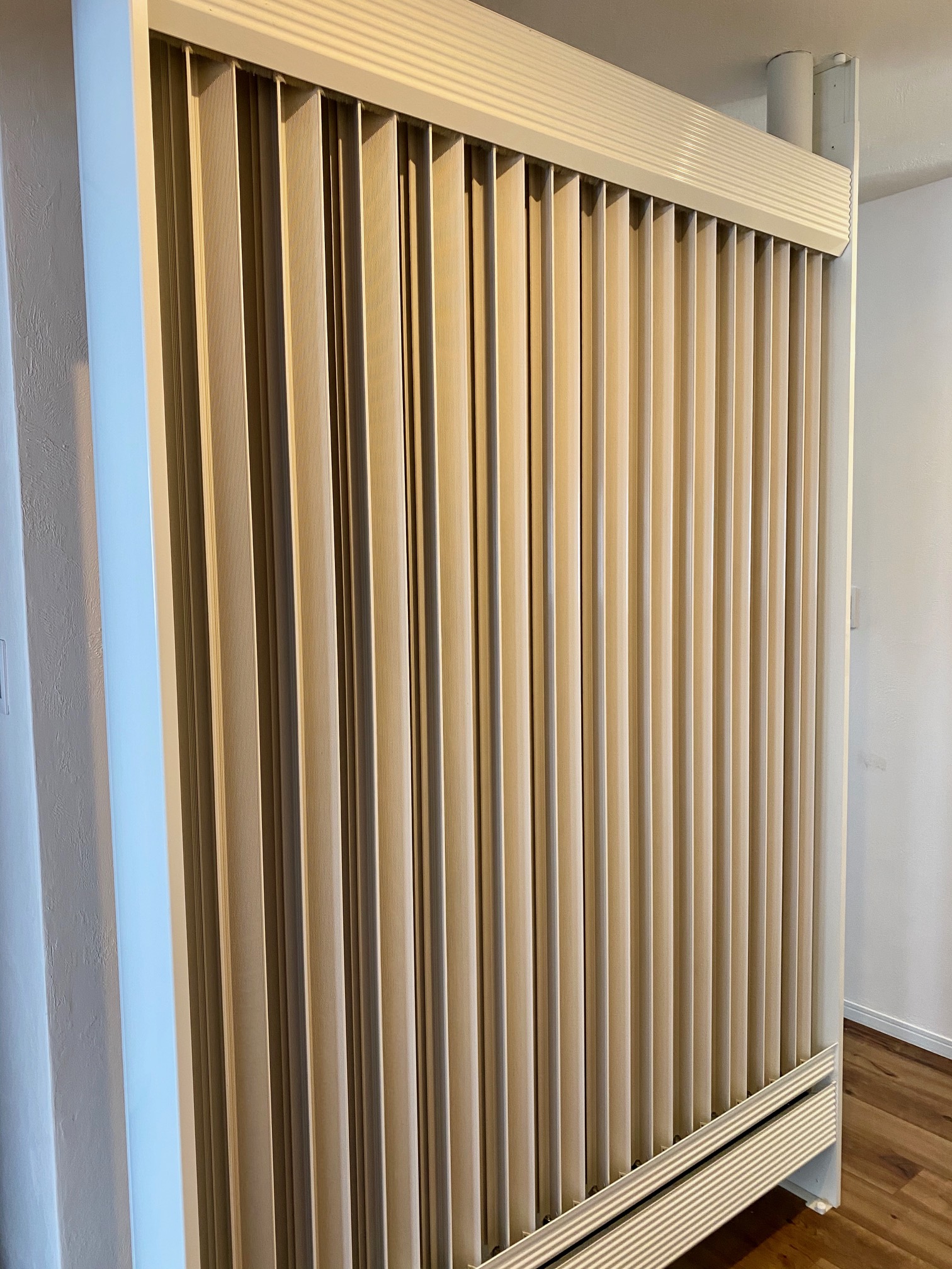 光冷暖パネルのお掃除