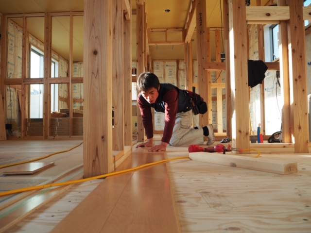 床の工事は『通り』が肝です。